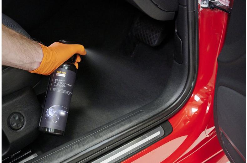 Halfords Advanced Upholstery Cleaner 500ml Halfords Advanced Upholstery Cleaner 500ml