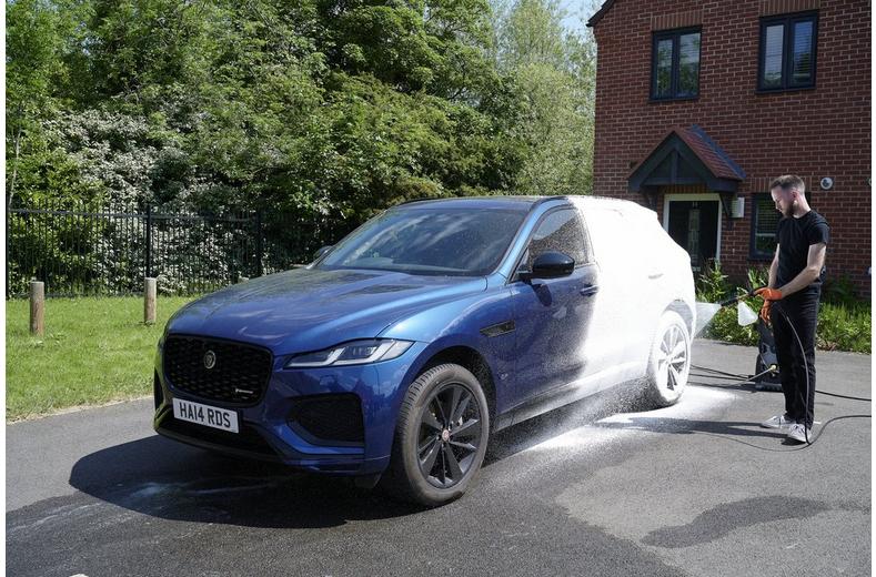 Halfords Advanced Snow Foam 2.5L Halfords Advanced Snow Foam 2.5L