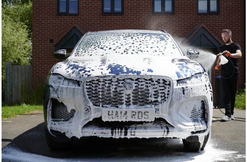 Halfords Advanced Snow Foam 2.5L Halfords Advanced Snow Foam 2.5L