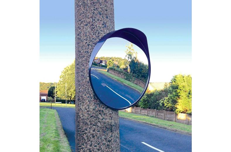 Streetwize Driveway 30cm Convex Mirror Streetwize Driveway 30cm Convex Mirror