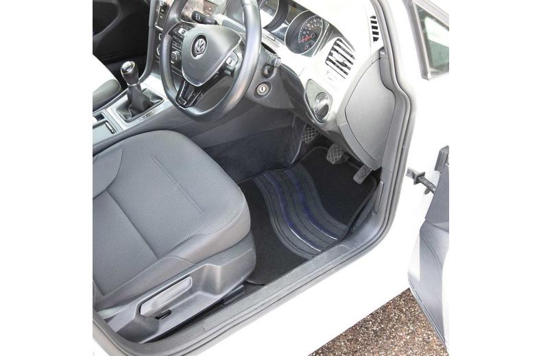 Streetwize Wave Carpet Car Mats - Silver Streetwize Wave Carpet Car Mats - Silver