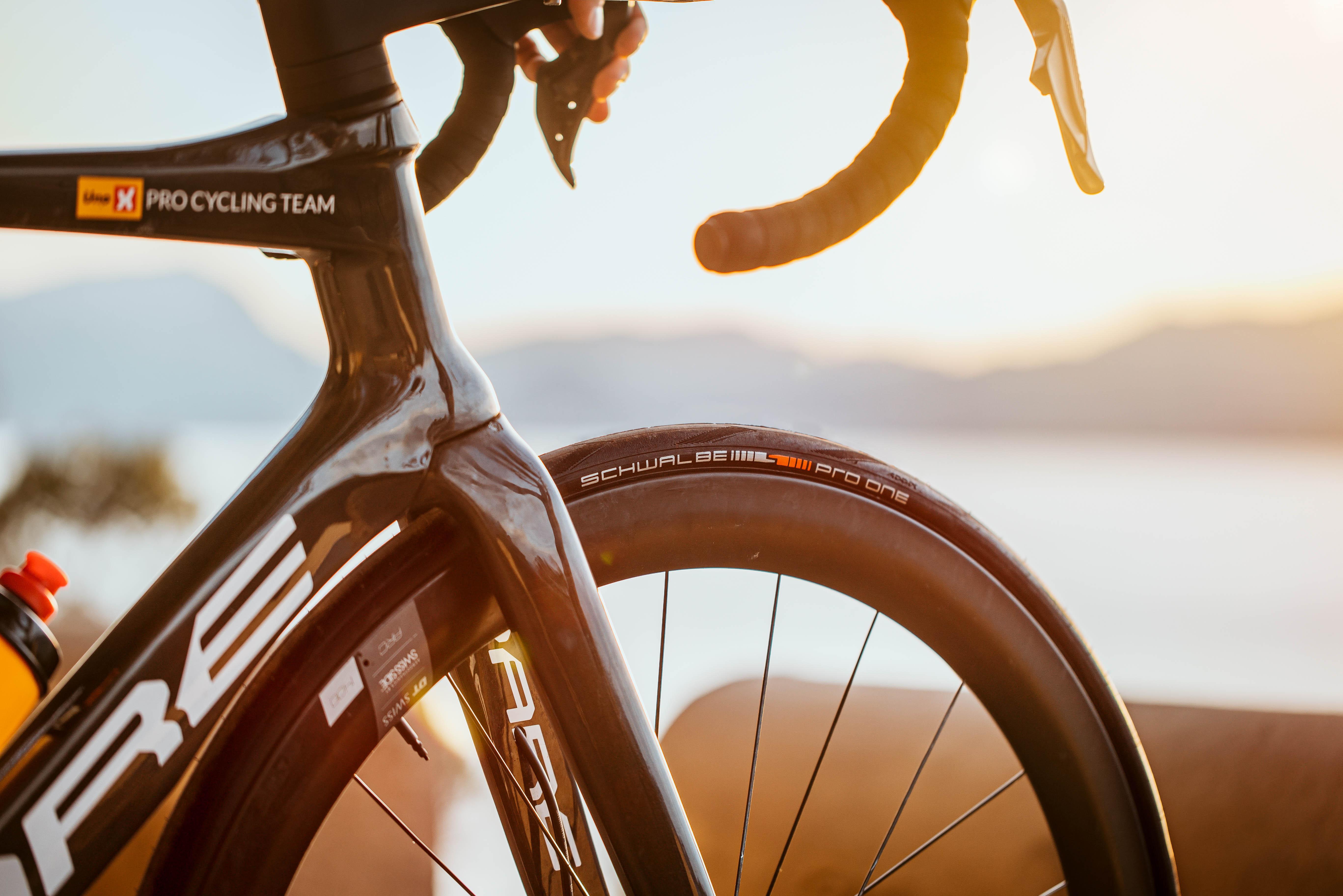 Schwalbe Pro One Super Race V-Guard TLE Road Bike Tyre