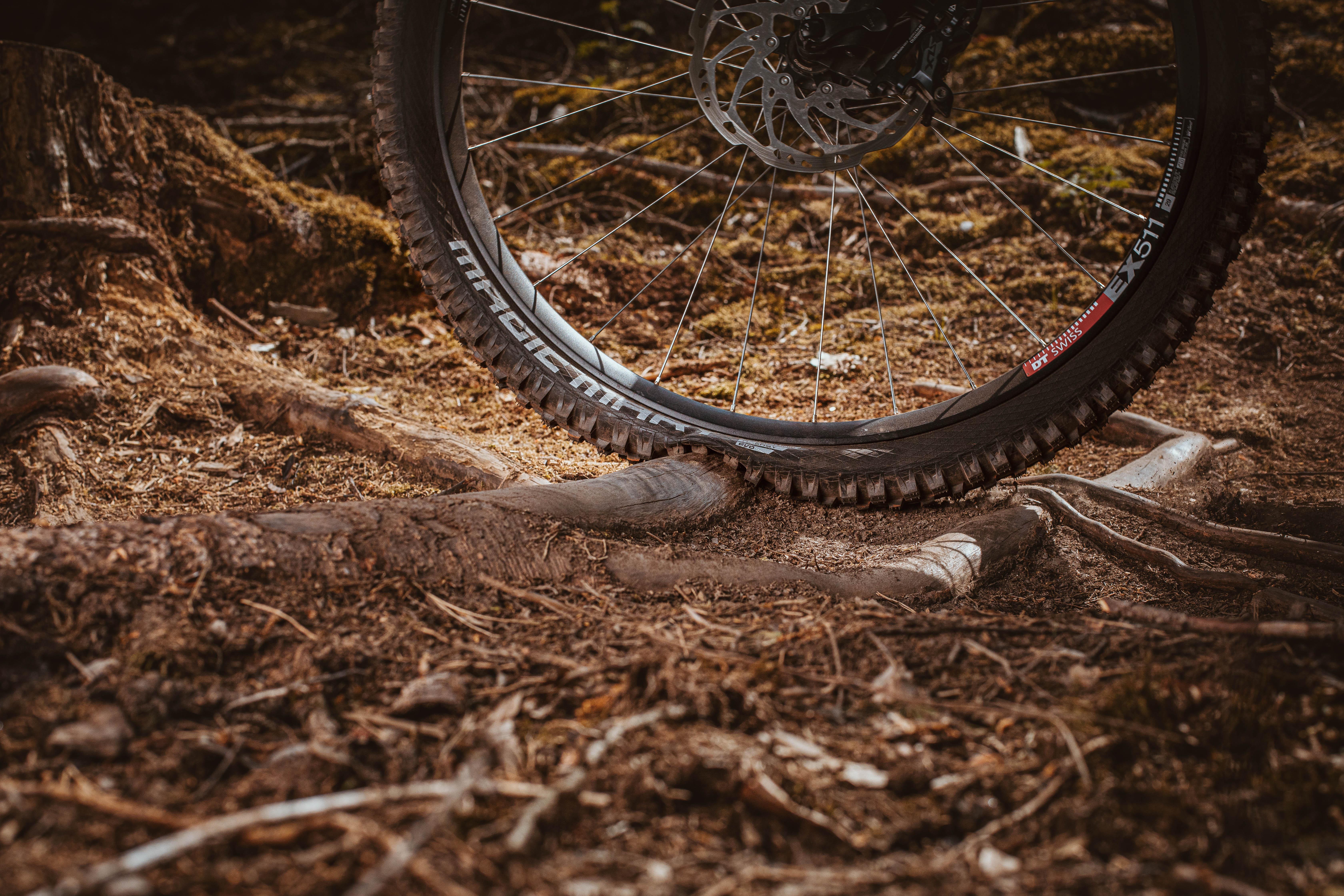 Schwalbe Magic Mary Evolution Super Gravity MTB Tyre 27.5x2.40" Bronze Sidewall Addix Soft