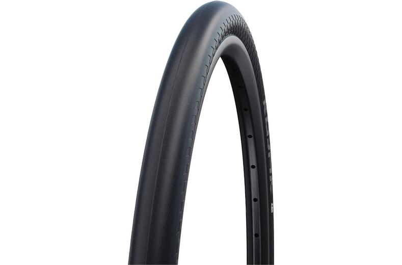 Schwalbe Kojak RaceGuard Wired Bike Tyre 26x1.35" Black Schwalbe Kojak RaceGuard Wired Bike Tyre 26x1.35" Black