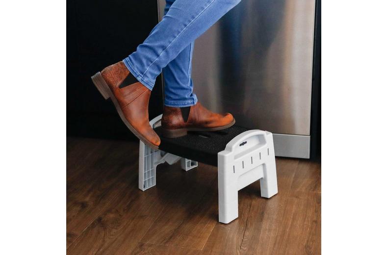 Leisurewize Multi Purpose Foldable Step Leisurewize Multi Purpose Foldable Step