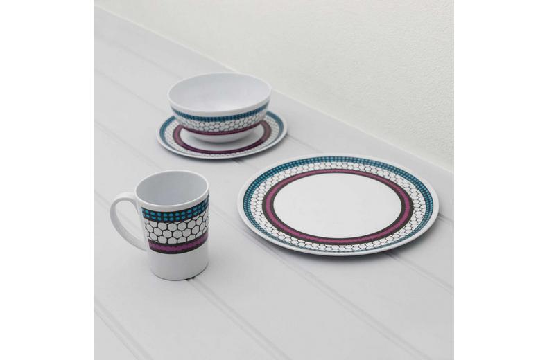 Leisurewize 16 Piece Melamine Set - Honeycomb Leisurewize 16 Piece Melamine Set - Honeycomb