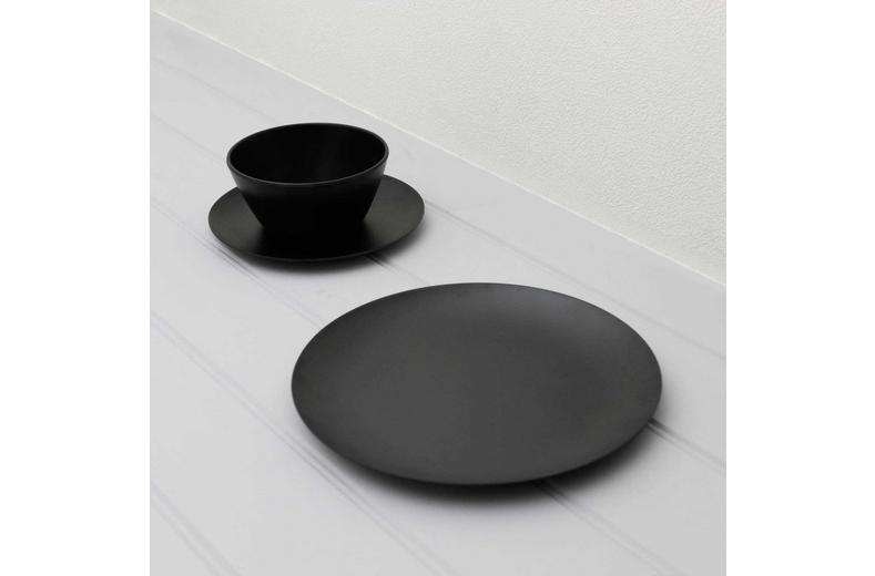 Leisurewize 12 Piece Melamine Set - Shale Leisurewize 12 Piece Melamine Set - Shale