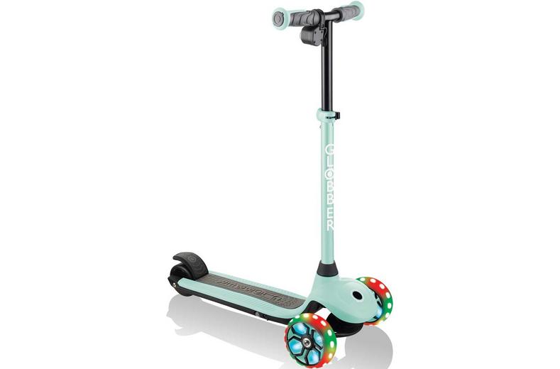 Globber E-Motion 4 Plus Electric Scooter Globber E-Motion 4 Plus Electric Scooter