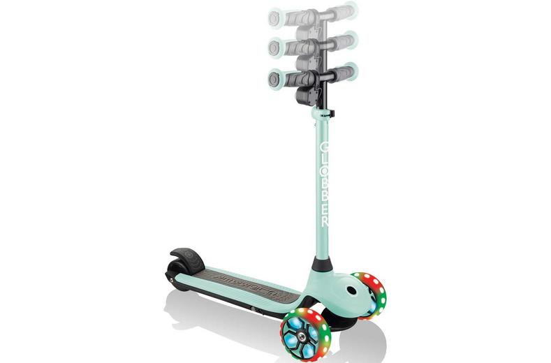 Globber E-Motion 4 Plus Electric Scooter Globber E-Motion 4 Plus Electric Scooter