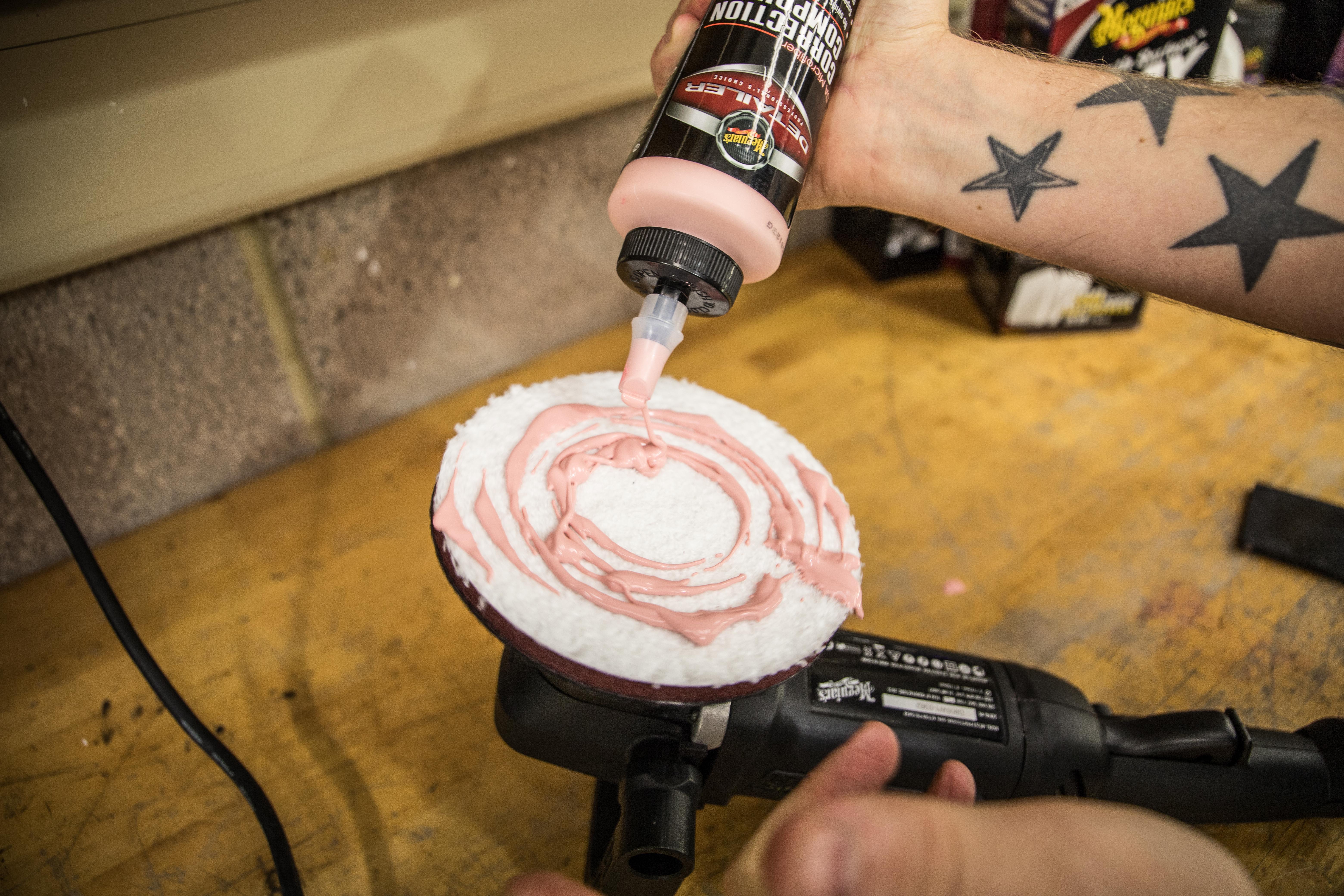 Meguiars Detailer DA Microfibre Correction Compound 473ml