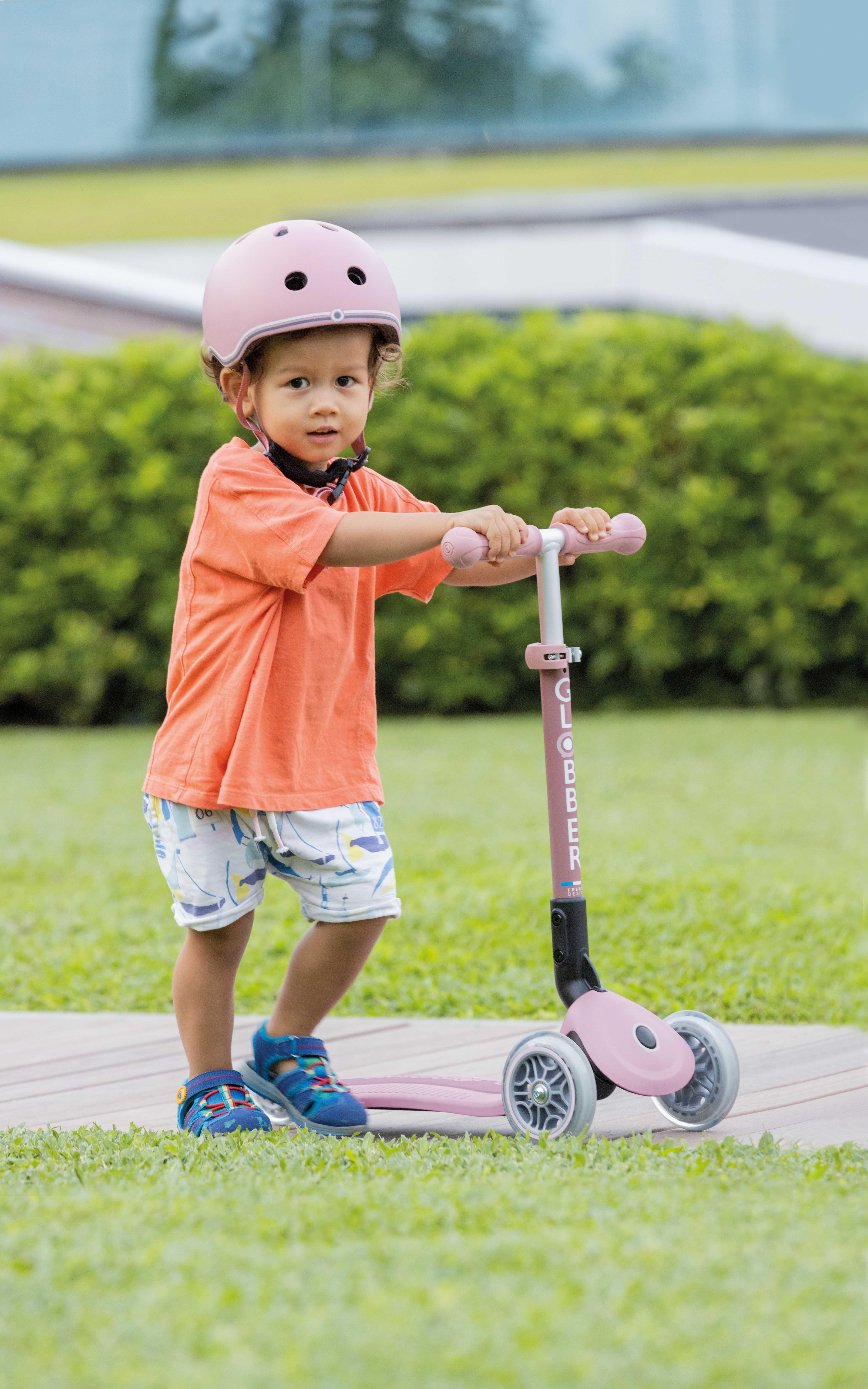 Globber Junior Foldable Lights Eco Kids Scooter
