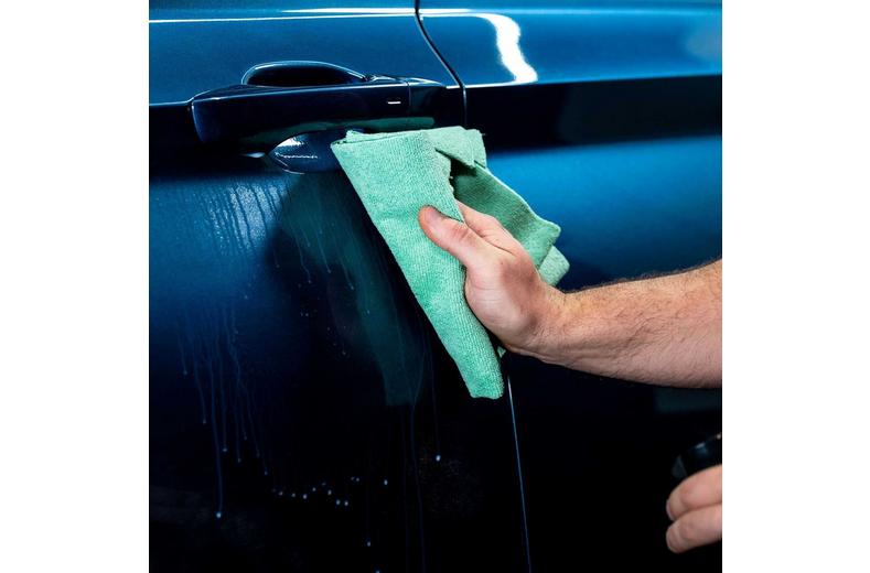 Turtle Wax Hybrid Waterless Wash & Wax 750ML Turtle Wax Hybrid Waterless Wash & Wax 750ML