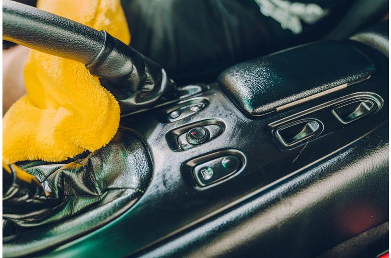 Meguiars New Car Scent Protectant 473ml Meguiars New Car Scent Protectant 473ml