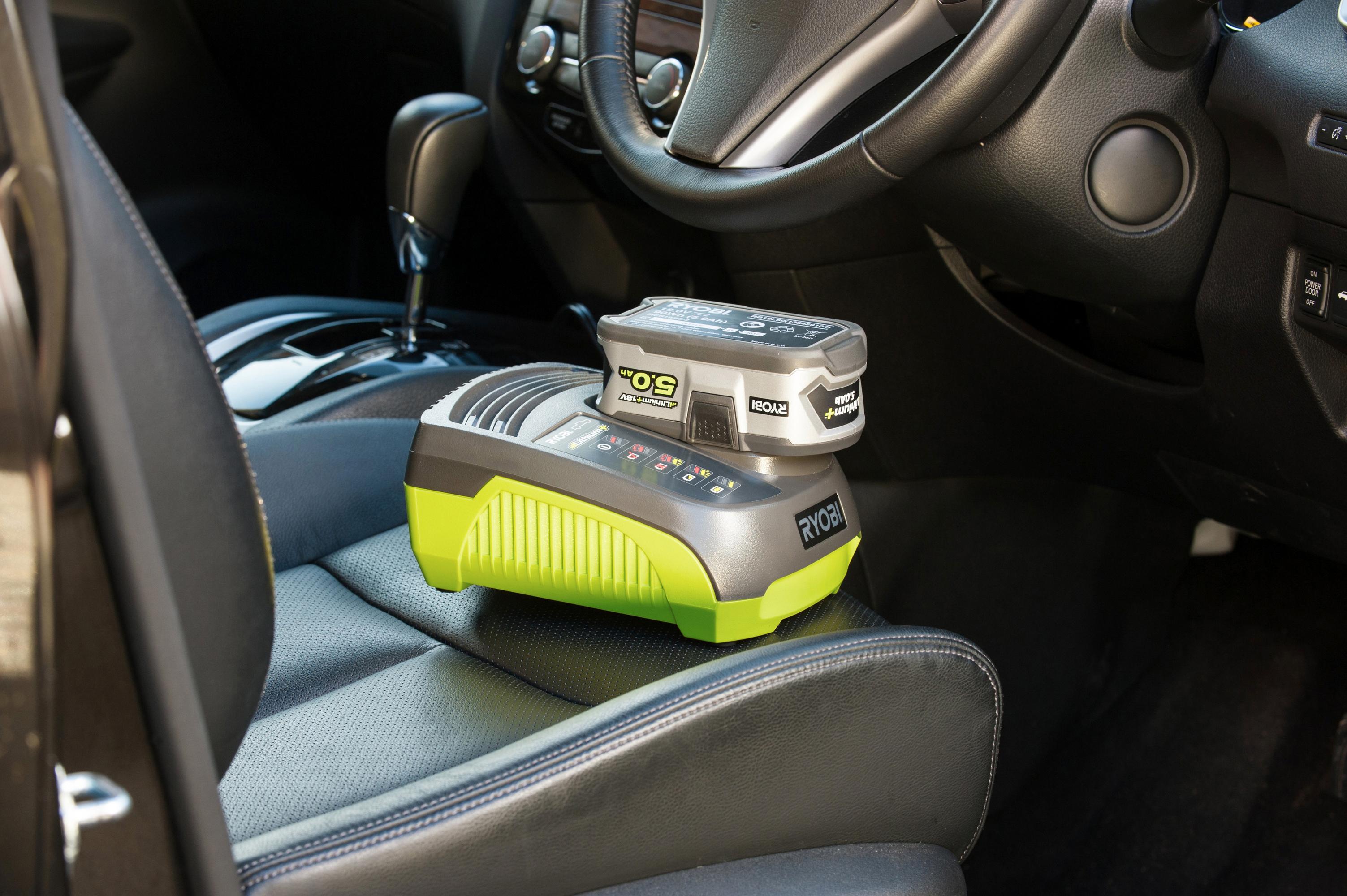Ryobi 18V ONE+ In-Car Charger
