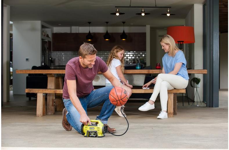 Ryobi 18V ONE+ Inflator (Bare Tool) Ryobi 18V ONE+ Inflator (Bare Tool)