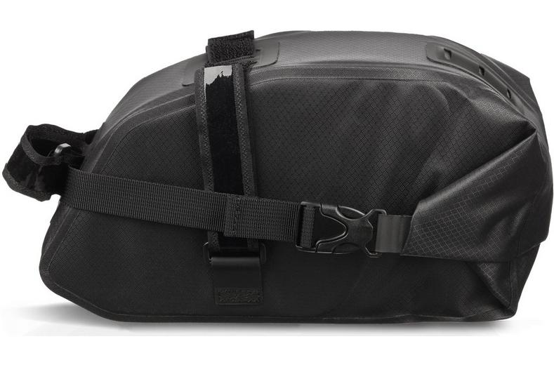 Halfords Advanced Waterproof Saddle Bag Halfords Advanced Waterproof Saddle Bag