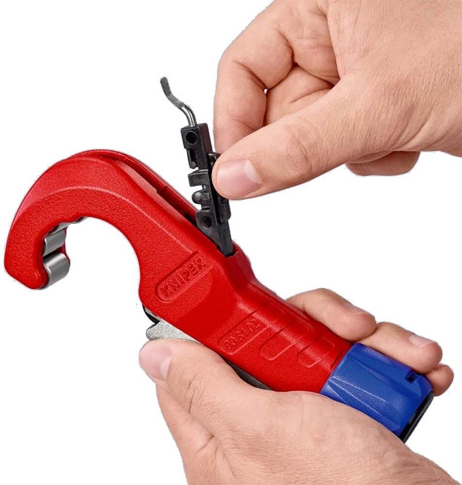 Knipex TubiX Pipe Cutter (90 31 02 BK)