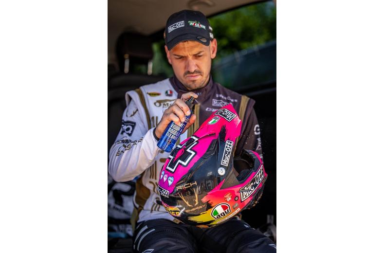 Muc-Off Helmet and Visor Cleaner Refill - 250ml Muc-Off Helmet and Visor Cleaner Refill - 250ml