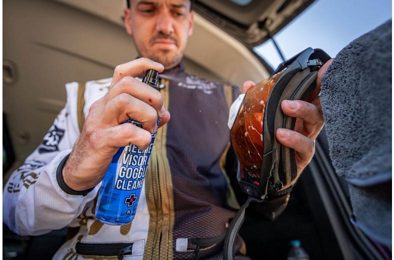 Muc-Off Helmet and Visor Cleaner Refill - 250ml Muc-Off Helmet and Visor Cleaner Refill - 250ml