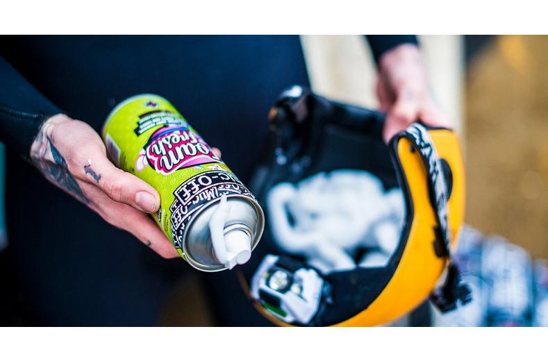 Muc-Off Motorcycle Foam Helmet and Accessories Cleaner - 400ml Muc-Off Motorcycle Foam Helmet and Accessories Cleaner - 400ml