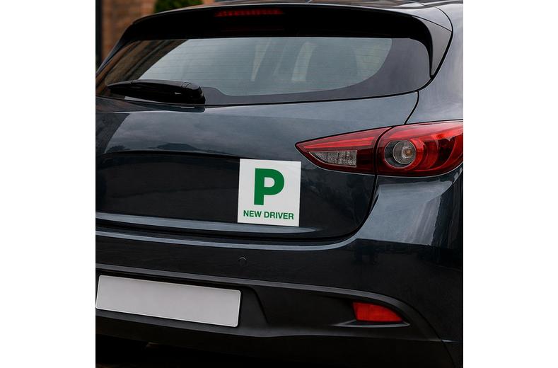 Halfords Magnetic P Plates x3 Halfords Magnetic P Plates x3