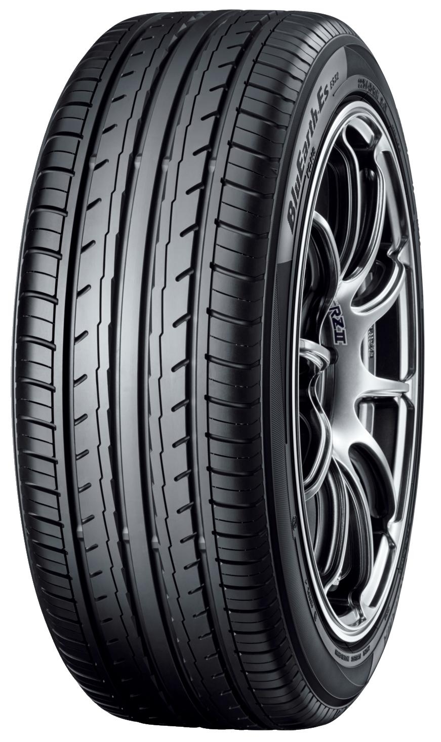 Yokohama Bluearth-ES ES32 (175/60R16 82H) | Halfords UK