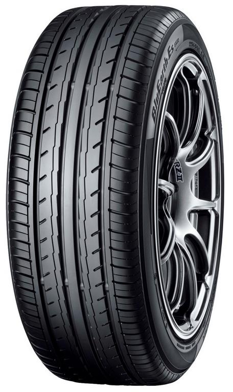 Yokohama Bluearth-ES ES32 (215/55R17 94V) | Halfords UK