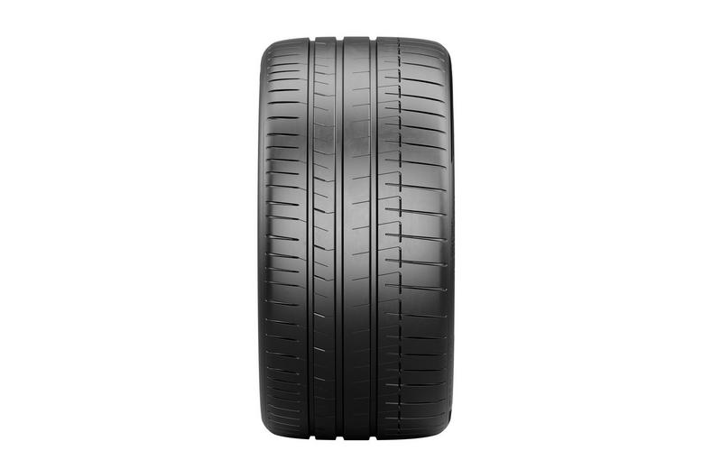 Pirelli P Zero R (285/40 R20 111Y) XL *BMW Pirelli P Zero R (285/40 R20 111Y) XL *BMW