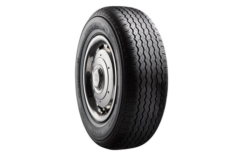 Avon Turbosteel CR11B (235/70 R15 101V) Avon Turbosteel CR11B (235/70 R15 101V)