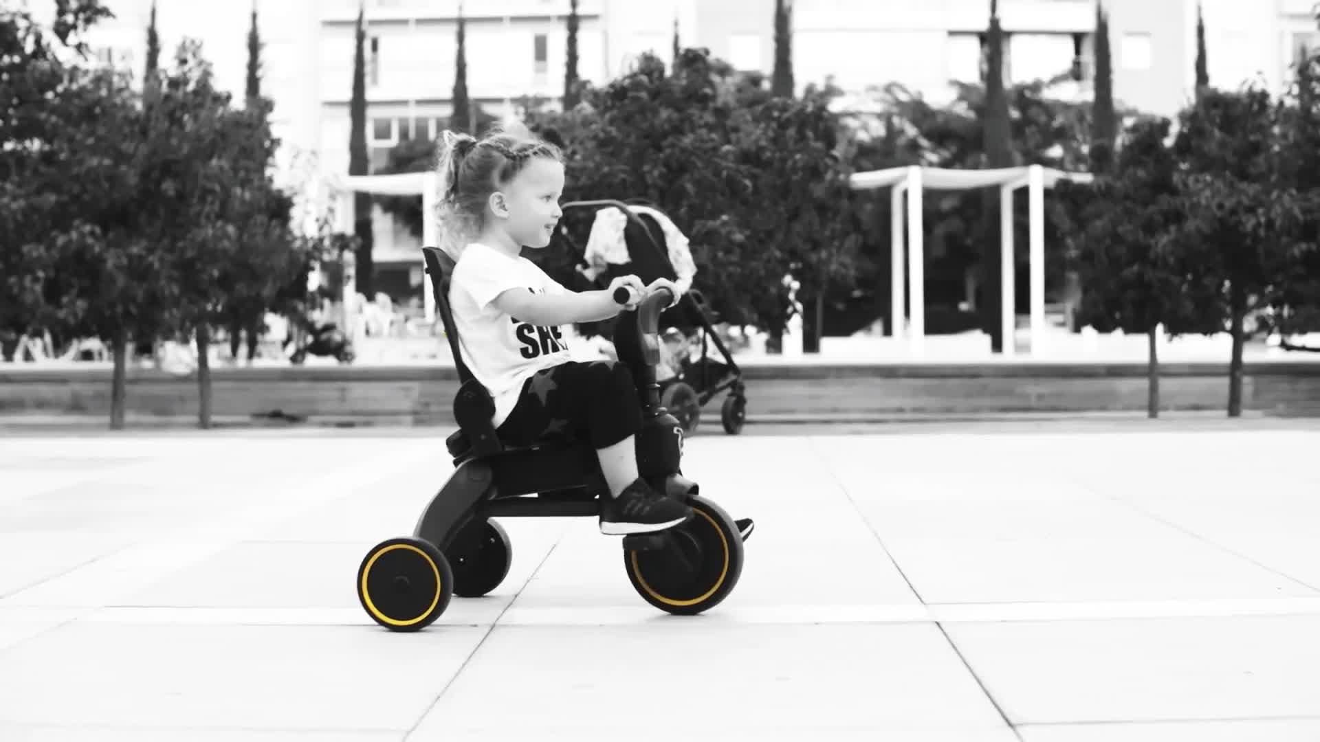 Doona Liki Foldable Trike S1 - Red